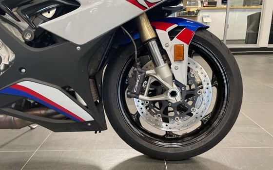 Gebrauchtmotorrad BMW S 1000 RR - Bild 8