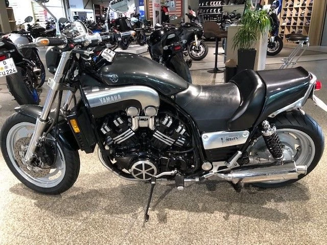 Angebot Yamaha V-Max VMX 1200 Bild 8: Angebot Yamaha V-Max VMX 1200