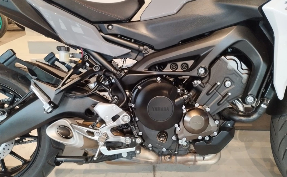 Angebot Yamaha Tracer 900 Bild 10: Angebot Yamaha Tracer 900