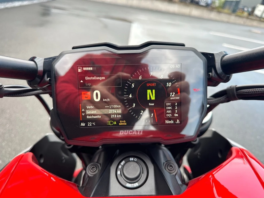 Angebot Ducati Diavel V4 Bild 11: Angebot Ducati Diavel V4