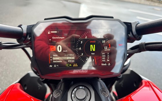 Gebrauchtmotorrad Ducati Diavel V4 - Bild 11