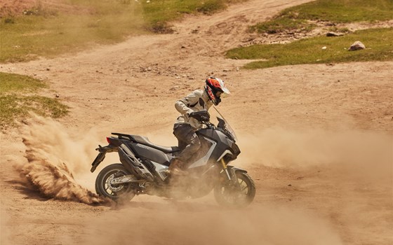 Neufahrzeug Sym ADX 400 TG - Bild 3