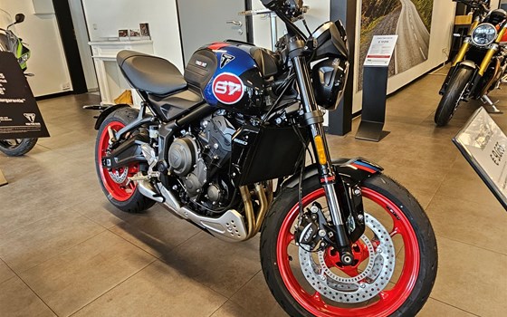 Neufahrzeug Triumph Trident 660 Triple Tribute - Bild 1