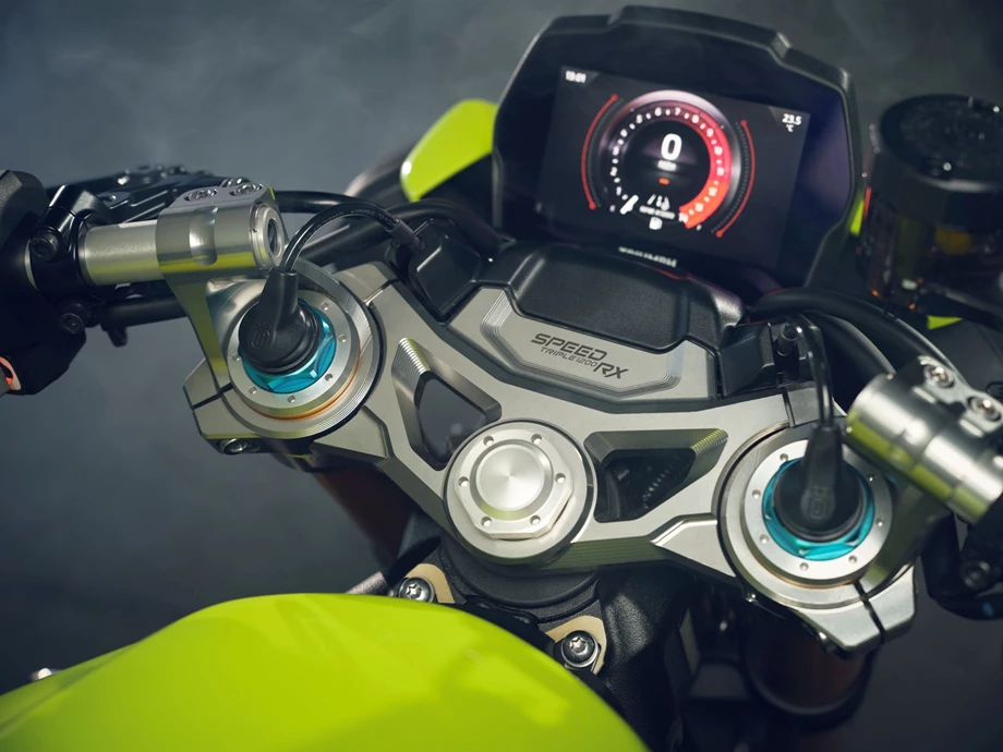 Angebot Triumph Speed Triple 1200 RX Bild 13: Angebot Triumph Speed Triple 1200 RX