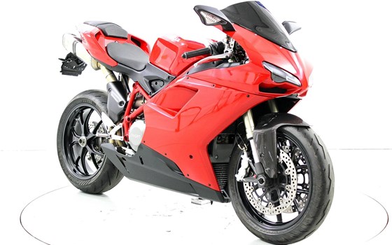 Motorrad Occasion Ducati 848 - Bild 2