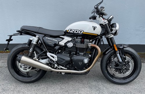 Gebrauchtmotorrad Triumph Speed Twin 1200