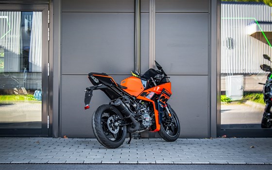 Neufahrzeug KTM RC 125 - Bild 2