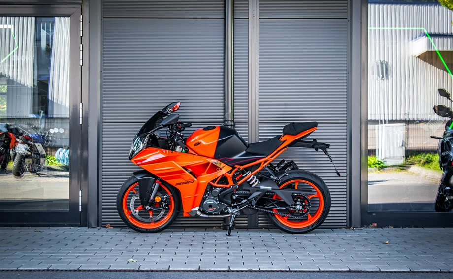 Angebot KTM RC 390 Bild 4: Angebot KTM RC 390