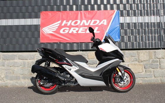 Gebrauchtmotorrad Kymco XCITING VS 400i TCS ABS - Bild 2 Gebrauchtmotorrad Kymco XCITING VS 400i TCS ABS - Bild 2