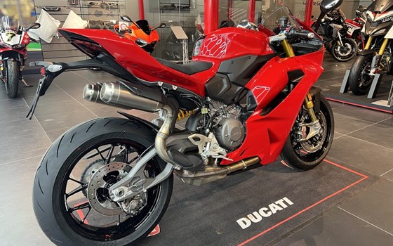 Gebrauchtmotorrad Ducati Panigale V2 S - Bild 1