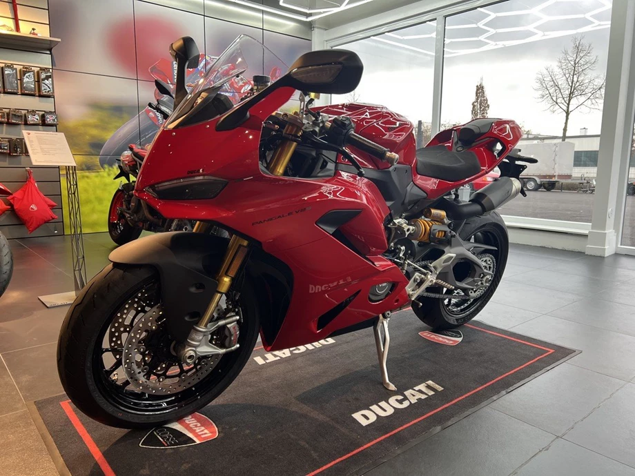 Angebot Ducati Panigale V2 S Bild 15: Angebot Ducati Panigale V2 S
