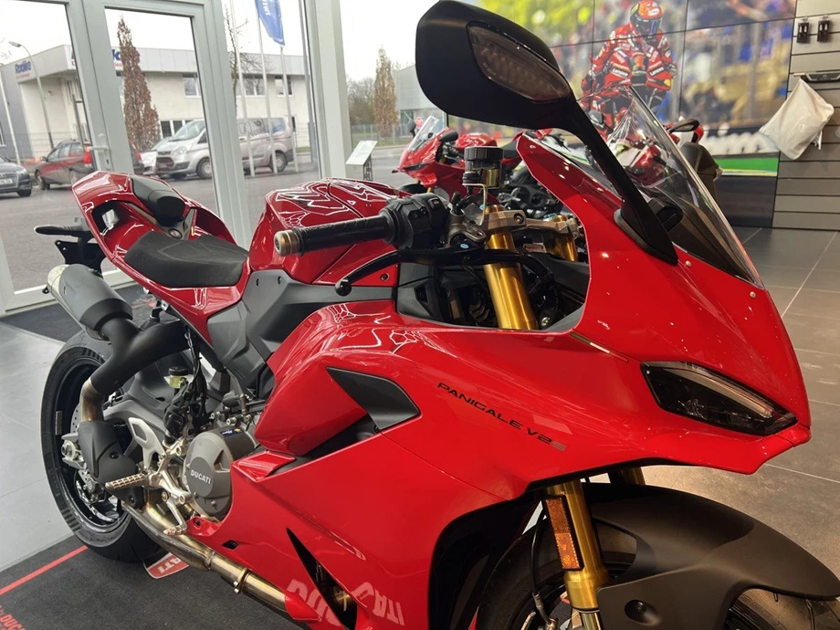 Angebot Ducati Panigale V2 S Bild 4: Angebot Ducati Panigale V2 S
