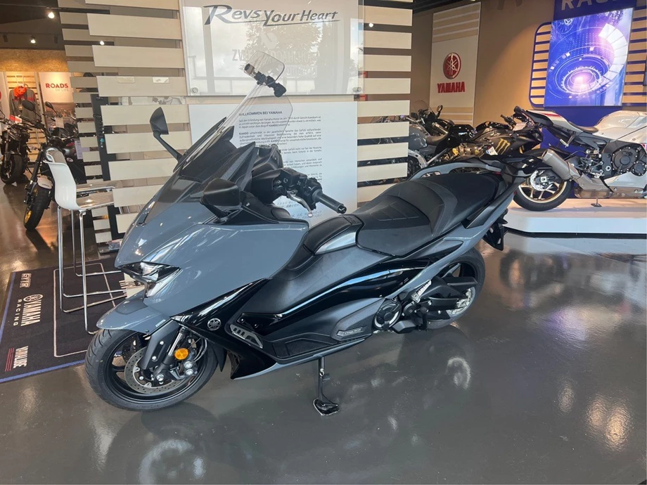 Angebot Yamaha TMAX Tech MAX Bild 9: Angebot Yamaha TMAX Tech MAX