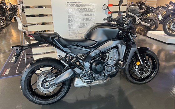 Gebrauchtmotorrad Yamaha MT-09 - Bild 2