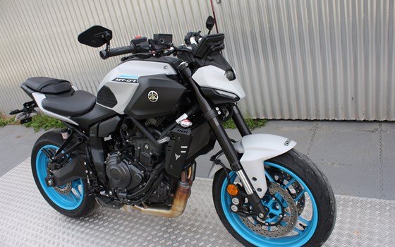 Gebrauchtmotorrad Yamaha MT-07 - Bild 2