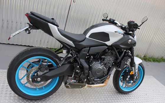 Gebrauchtmotorrad Yamaha MT-07 - Bild 3