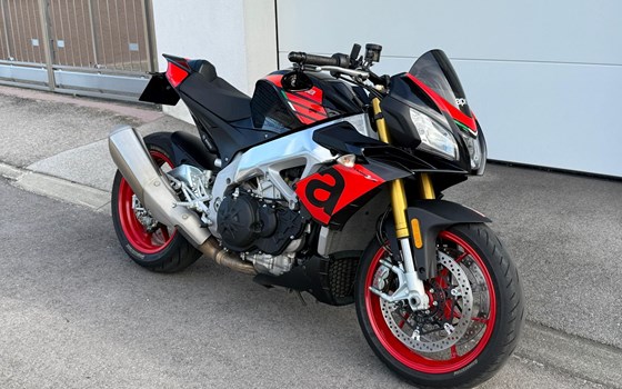 Gebrauchtmotorrad Aprilia Tuono V4 1100 RR - Bild 2 Gebrauchtmotorrad Aprilia Tuono V4 1100 RR - Bild 2