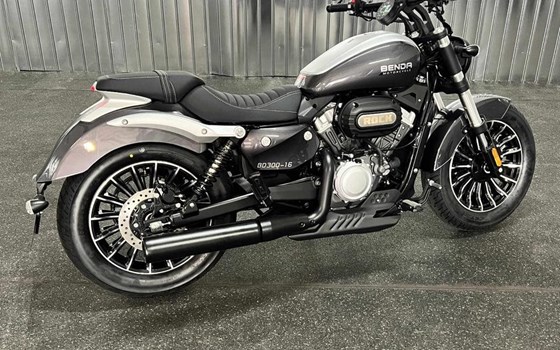 Neufahrzeug Benda Rock 300 - Bild 16