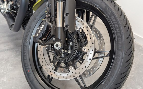 Neufahrzeug Moto Guzzi V7 Sport - Bild 9