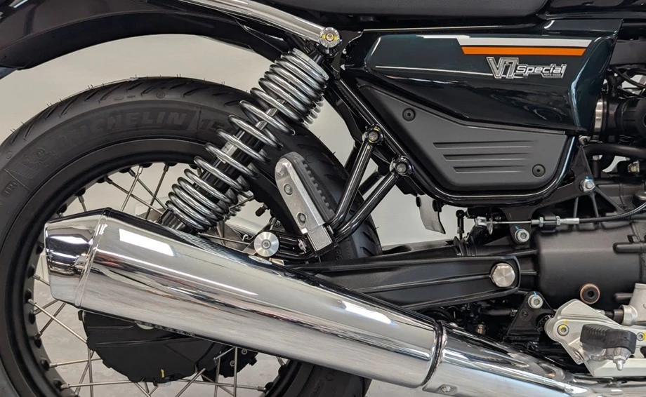 Angebot Moto Guzzi V7 Special Bild 10: Angebot Moto Guzzi V7 Special