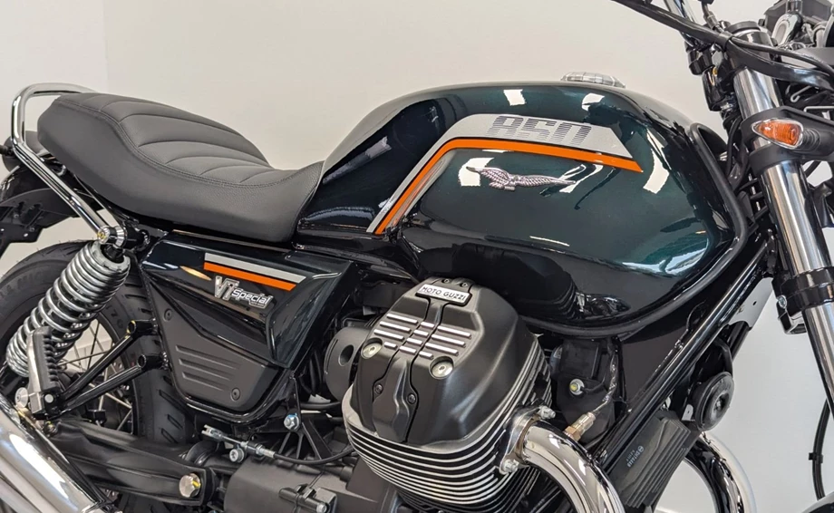 Angebot Moto Guzzi V7 Special Bild 9: Angebot Moto Guzzi V7 Special