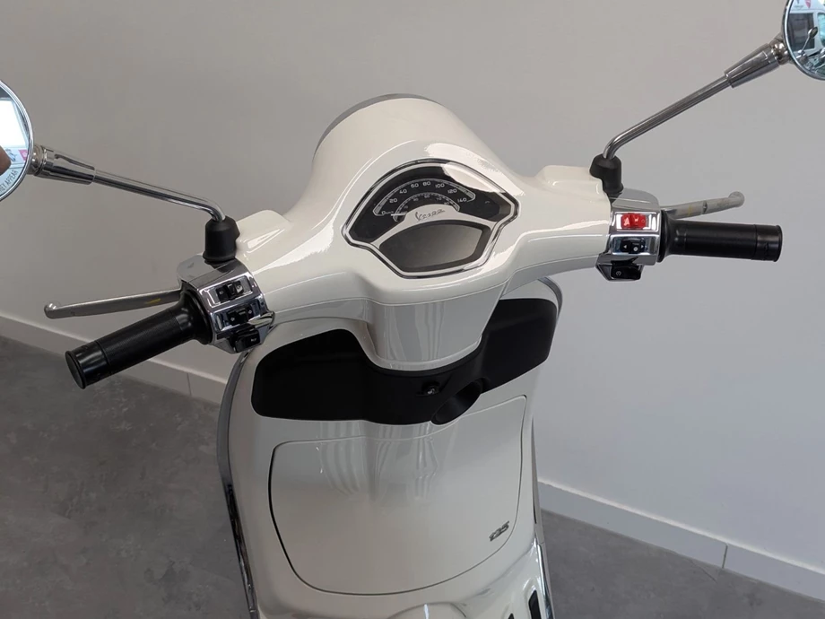Angebot Vespa 125 Primavera Bild 5: Angebot Vespa 125 Primavera