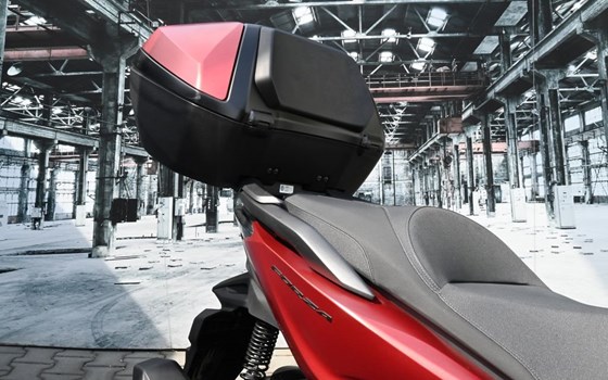 Gebrauchtmotorrad Honda Forza 125 - Bild 5