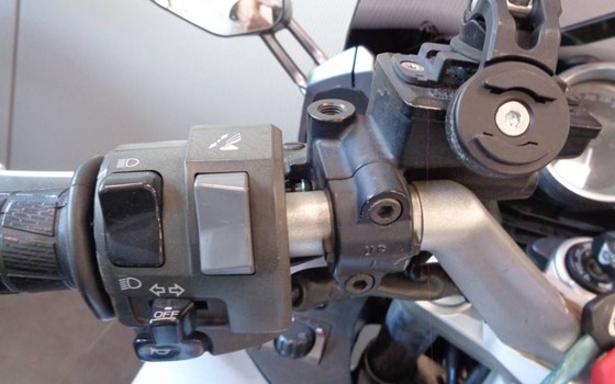 Gebrauchtmotorrad Yamaha FJR1300A - Bild 3