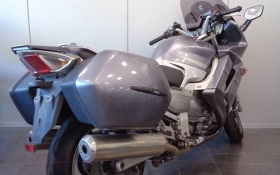 Gebrauchtmotorrad Yamaha FJR1300A - Bild 6