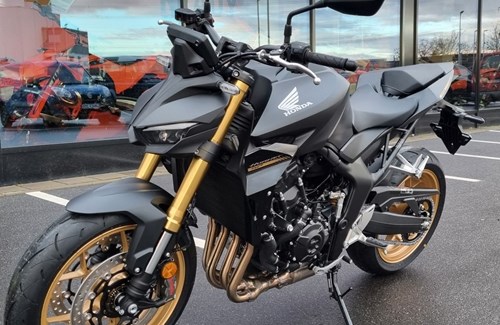 Neumotorrad Honda CB1000 Hornet SP
