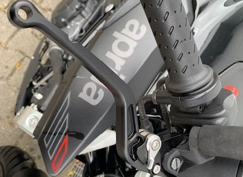 Gebrauchtmotorrad Aprilia Shiver 750 - Bild 4