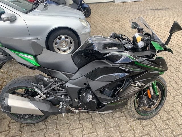 Kawasaki Ninja 1000SX