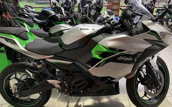 Neufahrzeug Kawasaki Ninja e-1 - Bild 1