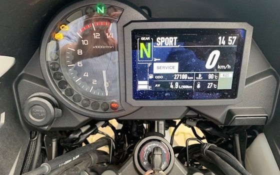 Gebrauchtmotorrad Kawasaki Versys 1000 - Bild 4