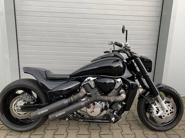 Suzuki VZR 1800