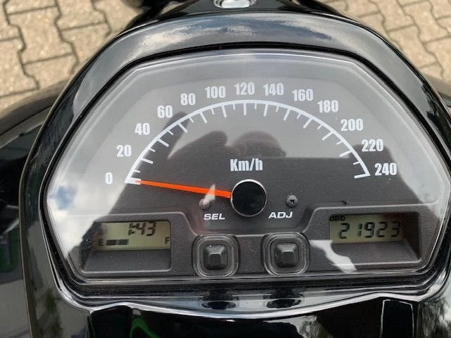 Angebot Suzuki VZR 1800 Bild 12: Angebot Suzuki VZR 1800