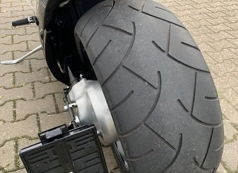 Gebrauchtmotorrad Suzuki VZR 1800 - Bild 8