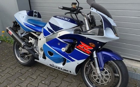 Gebrauchtmotorrad Suzuki GSX-R 750 - Bild 2