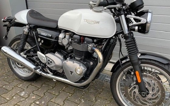 Gebrauchtmotorrad Triumph Thruxton 1200 - Bild 2