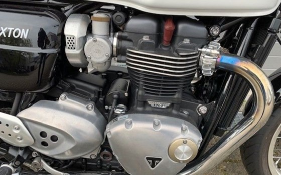 Gebrauchtmotorrad Triumph Thruxton 1200 - Bild 3
