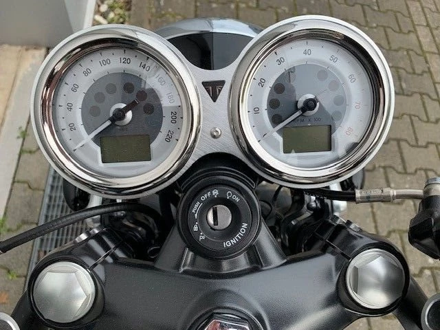 Angebot Triumph Thruxton 1200 Bild 7: Angebot Triumph Thruxton 1200