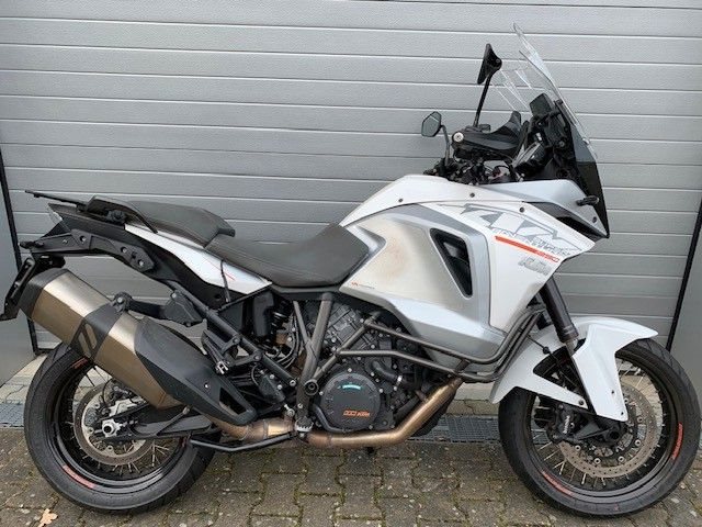 KTM 1290 Super Adventure