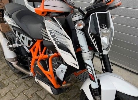 Gebrauchtmotorrad KTM 690 Duke - Bild 6