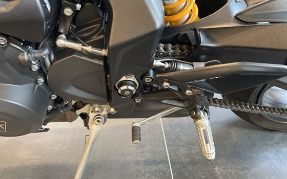 Gebrauchtmotorrad Triumph Street Triple RS - Bild 14