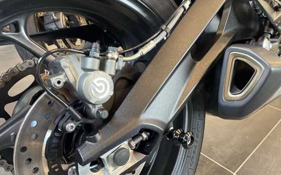 Gebrauchtmotorrad Triumph Street Triple RS - Bild 17