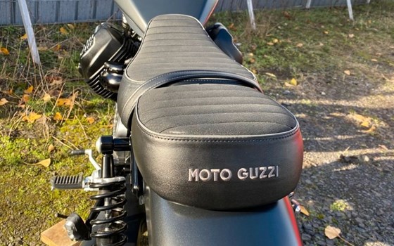 Neufahrzeug Moto Guzzi V9 Bobber Special Edition - Bild 19