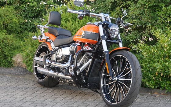 Gebrauchtmotorrad Harley-Davidson Softail Breakout 114 FXBRS - Bild 1