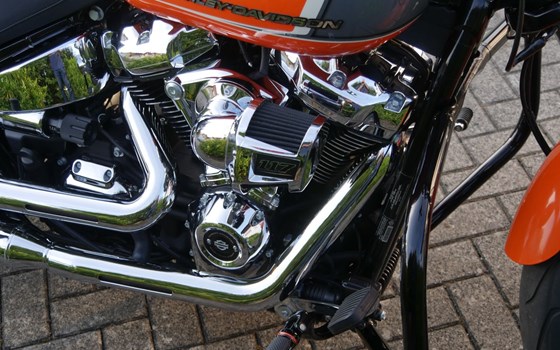 Gebrauchtmotorrad Harley-Davidson Softail Breakout 114 FXBRS - Bild 10