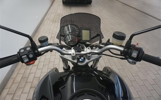 Gebrauchtmotorrad BMW R 1200 R - Bild 5 Gebrauchtmotorrad BMW R 1200 R - Bild 5