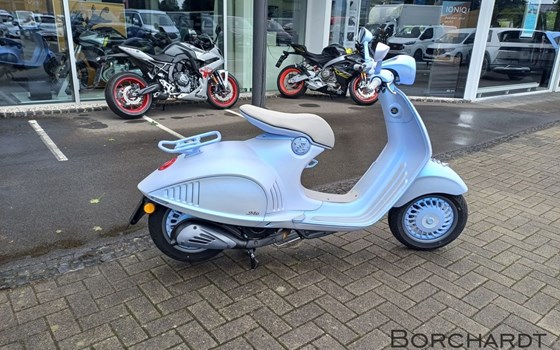 Neufahrzeug Vespa 946 Snake - Bild 4